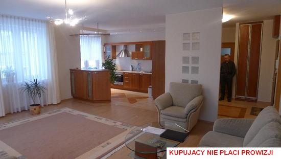 <h2>!!! KUPUJ�CY NIE P�ACI PROWIZJI !!!</h2> <h3>Cena: 430.000,00 </h3> <a href='index.cgi?action=11&cmd=VDT_EDIT&idn=768'>Wi�cej...</a>